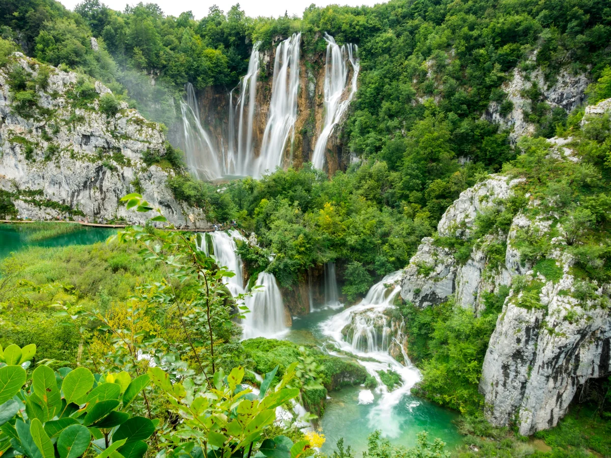 Turquoise lakes and green woodland at Plitvice in summer
